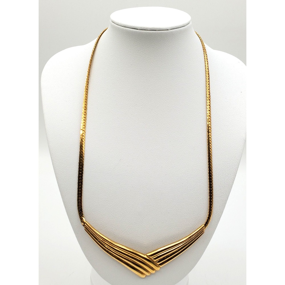 Vintage 14" Herringbone Chain Necklace Chevron Center Gold Tone